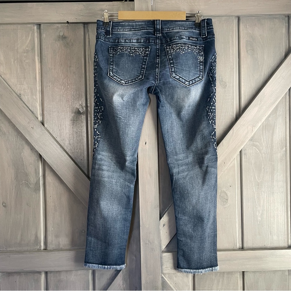 Miss me ankle skinny jeans, size 29 frayed hem‎ basketweave embroidered legs - Picture 4 of 7
